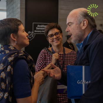 . Descrição completa da imagem: . Legenda da imagem: 